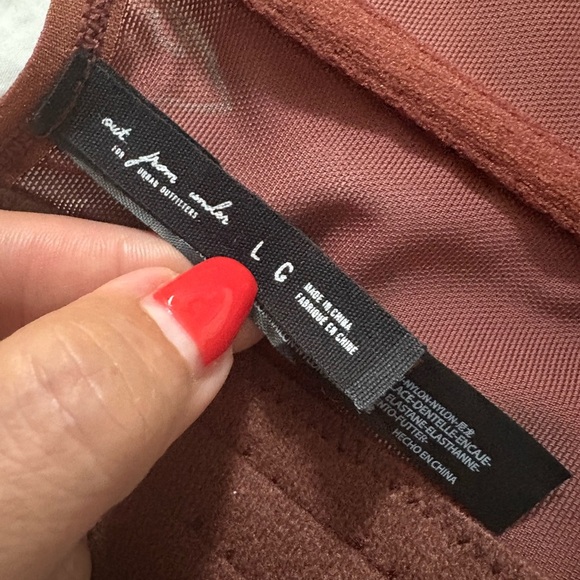 Urban Outfitters Rich Brown Lace Corset Bra with Boning, Adjustable Straps. NWT - Picture 9 of 15